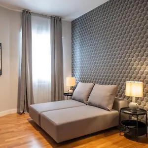  Dom wakacyjny Sweet Life - Luxury Apartment-suite-rooms